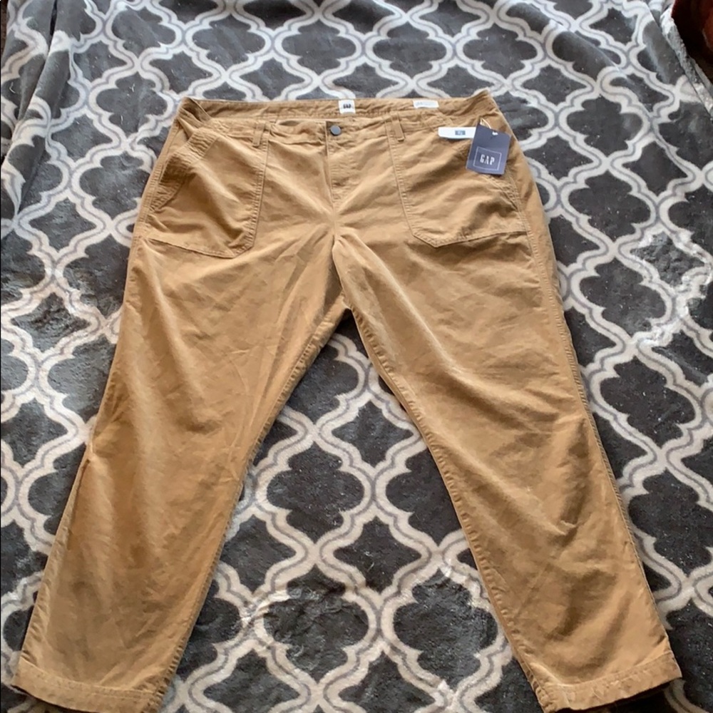 GAP size 18 R